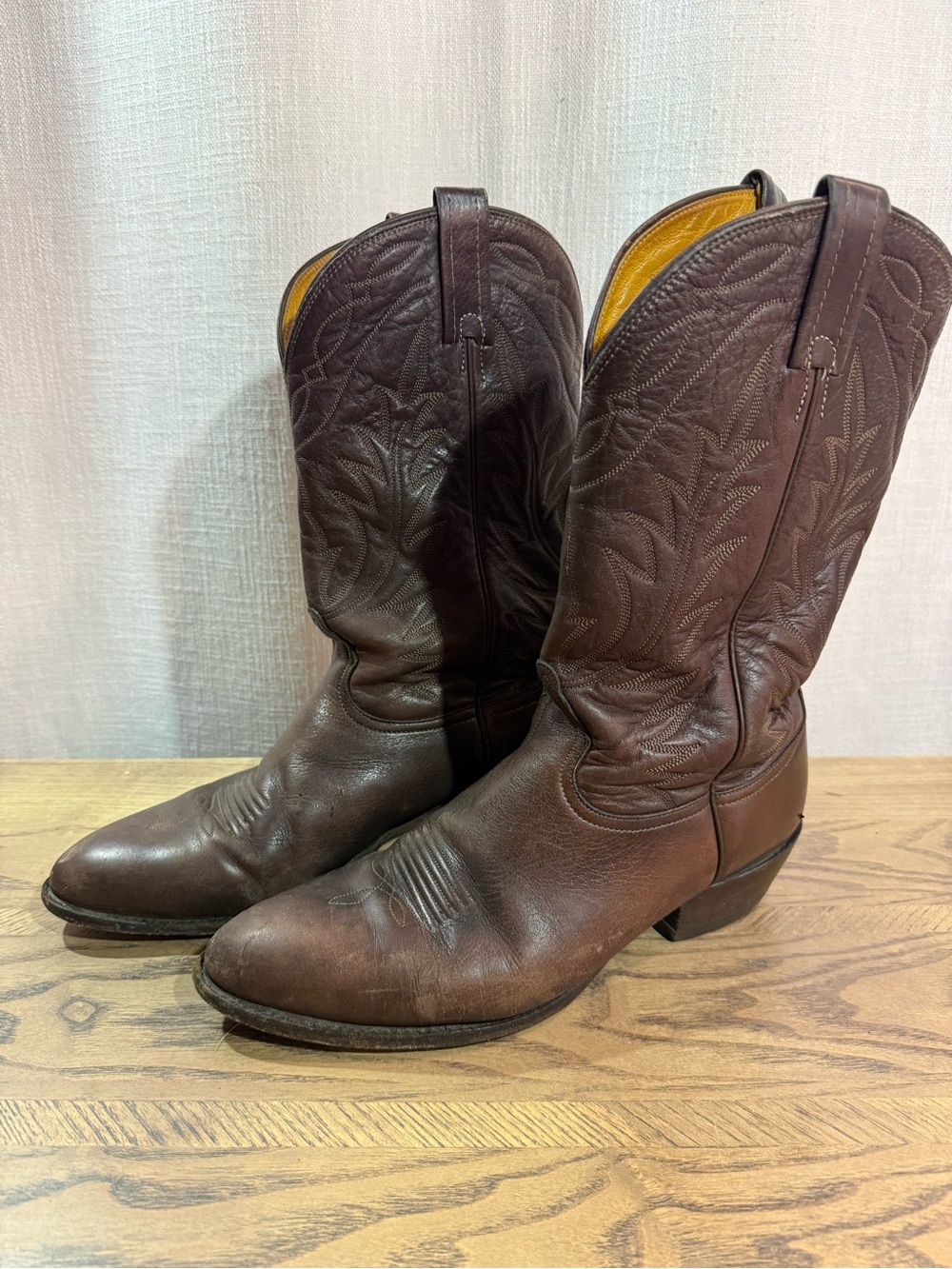 Nocona Brown Leather Western Cowboy Boots with Embroidered Shaft